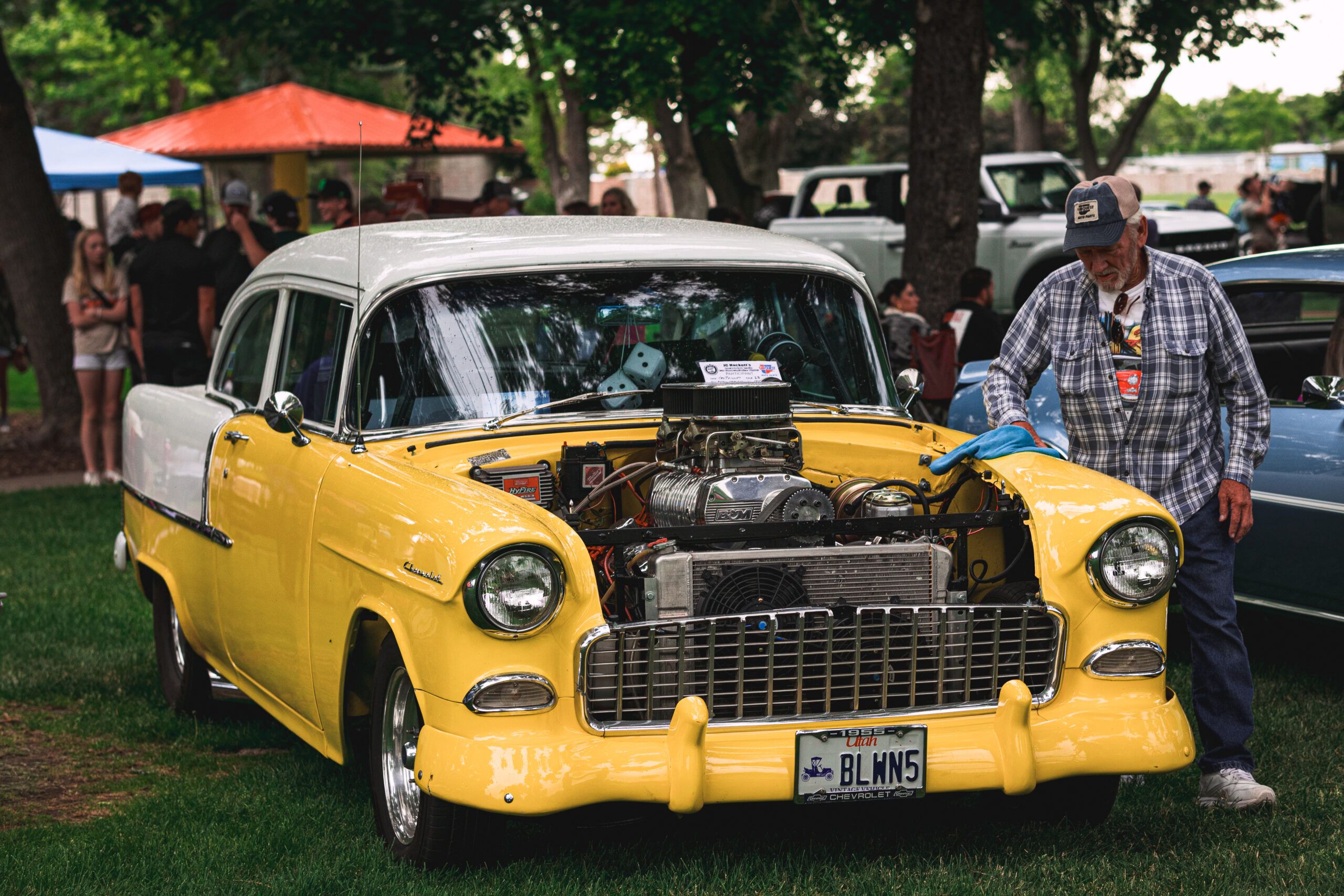 Classic yellow car from Oremfest.