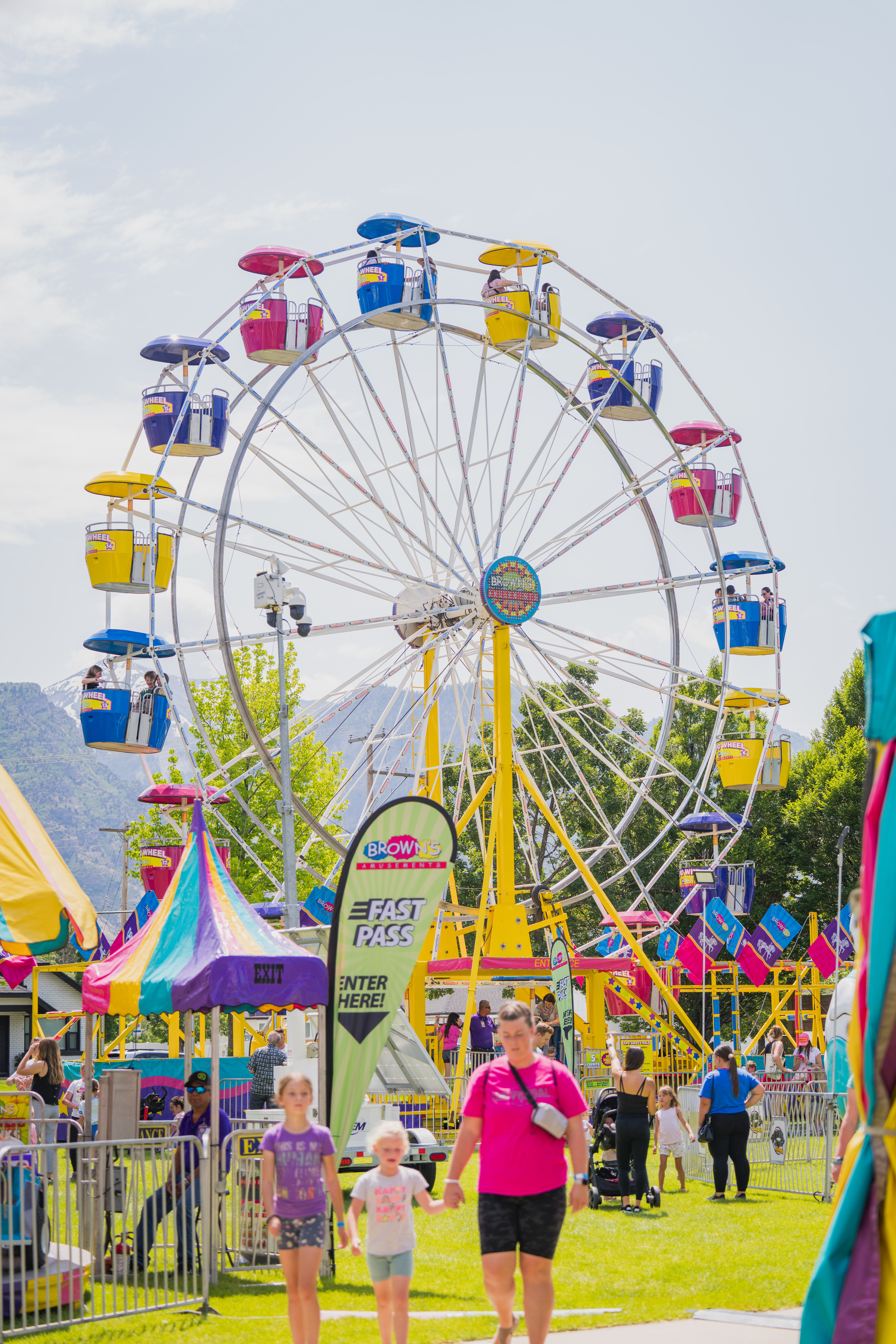 Ferris wheel at Oremfest carnival.